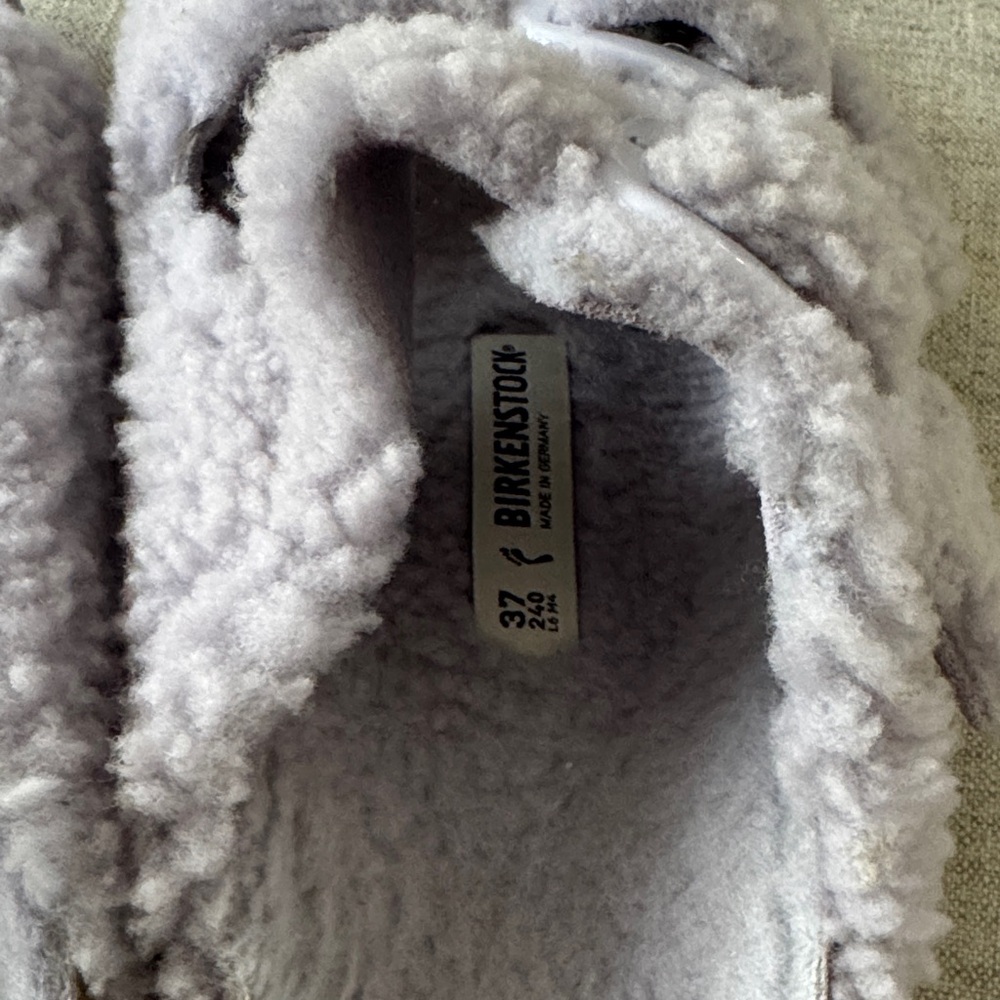 Birkenstock Fuzzy Slippers - Light purple - Picture 2 of 5